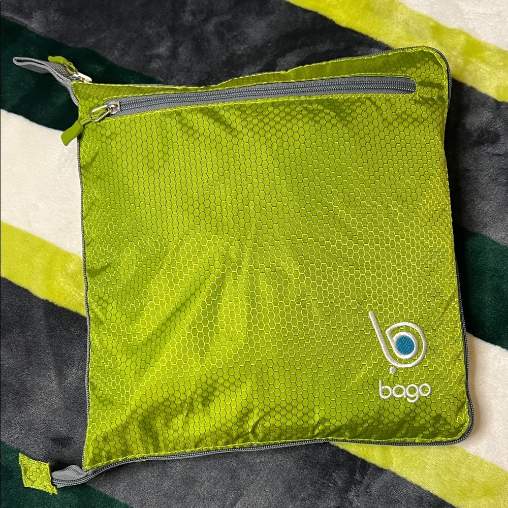 BAGO Large Duffel Bag EXTENDS
